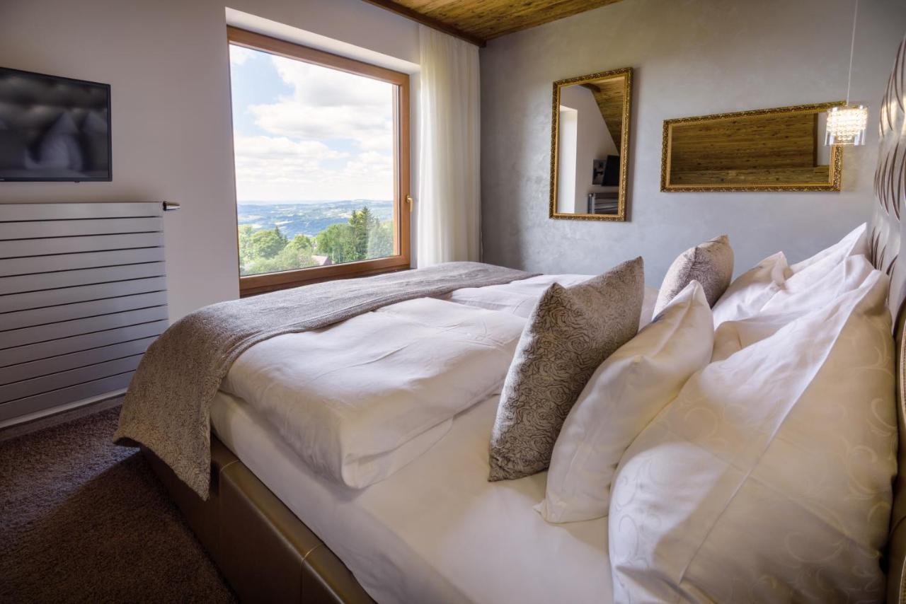 Wellness Hotel V Nebi Kořenov Екстериор снимка