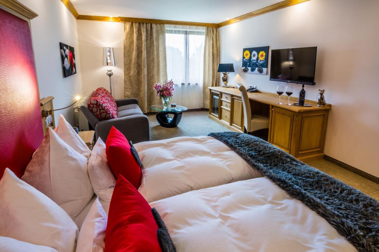 Wellness Hotel V Nebi Kořenov Екстериор снимка
