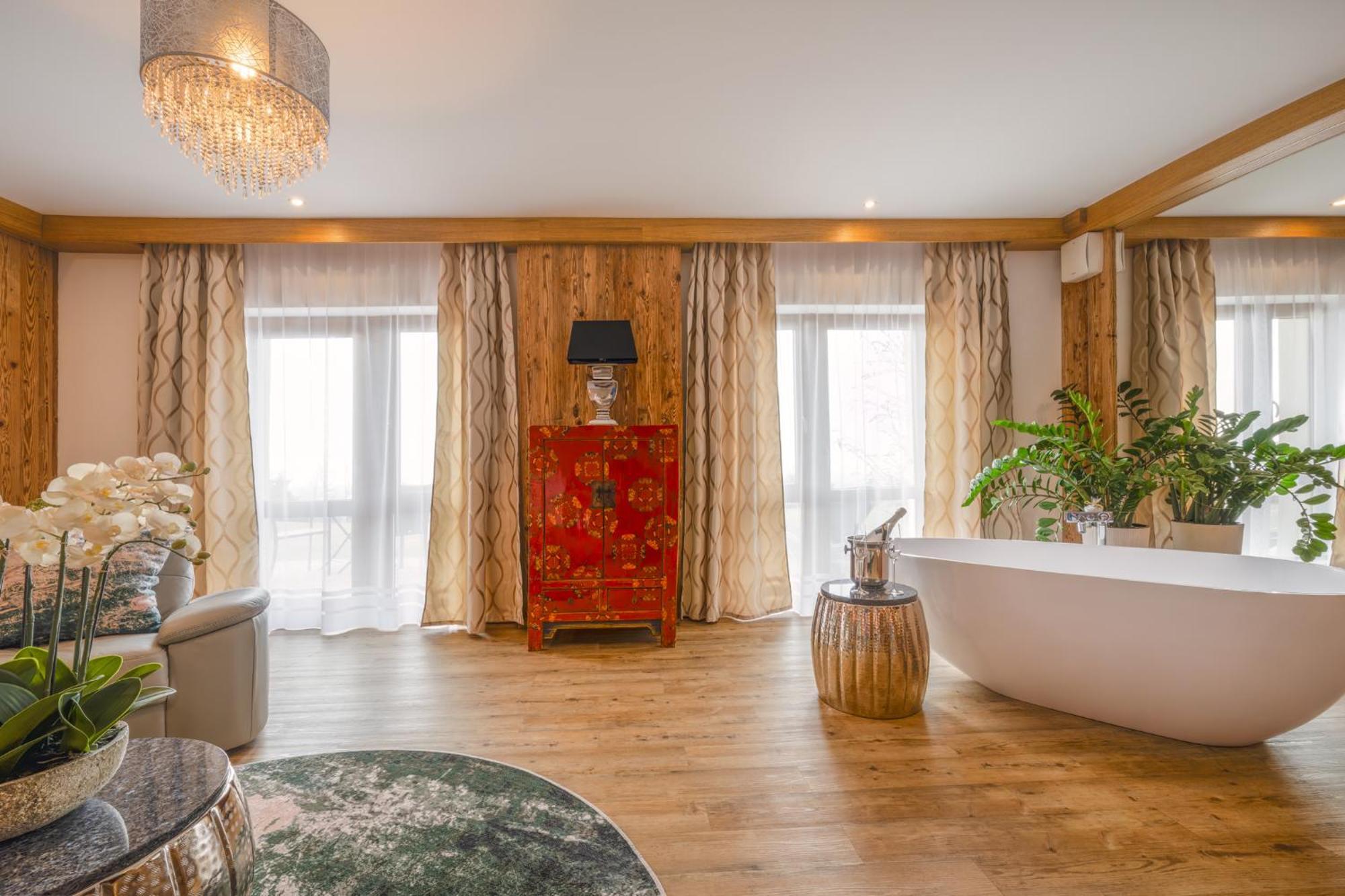 Wellness Hotel V Nebi Kořenov Екстериор снимка